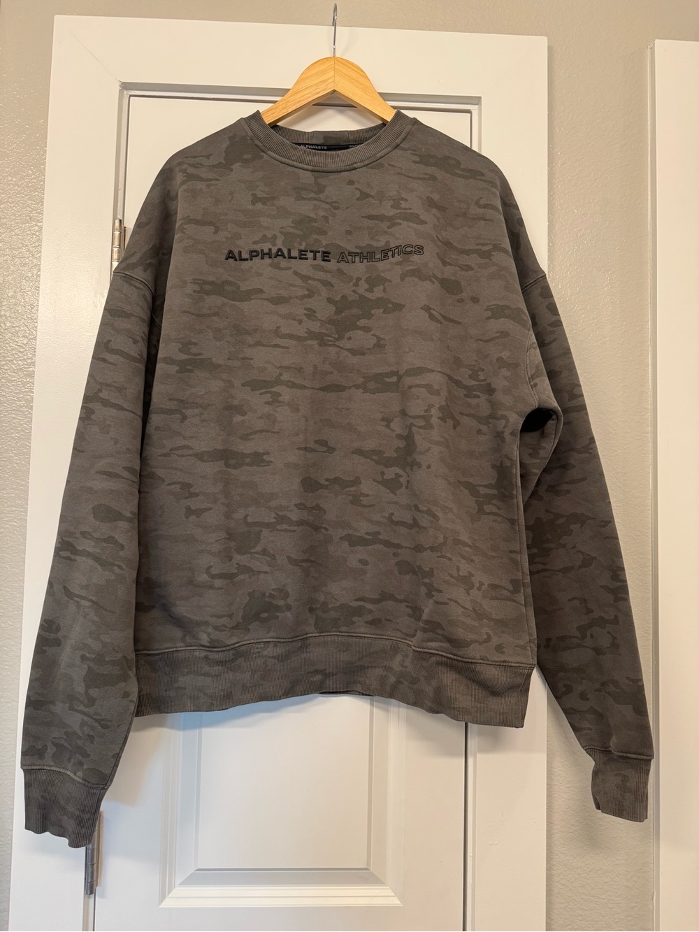 Alphalete Olive Green Camo Crewneck Sweatshirt